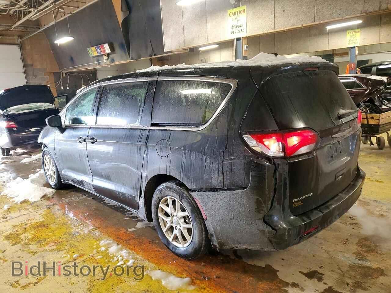 2017 CHRYSLER PACIFICA - VIN: 2C4RC1DG8HR593104 - Photo 2