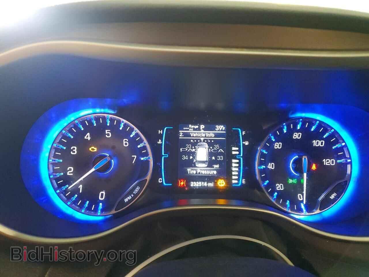 2017 CHRYSLER PACIFICA - VIN: 2C4RC1DG8HR593104 - Photo 9