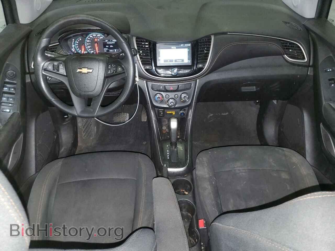 2017 CHEVROLET TRAX - VIN: 3GNCJPSB7HL194419 - Фото 8