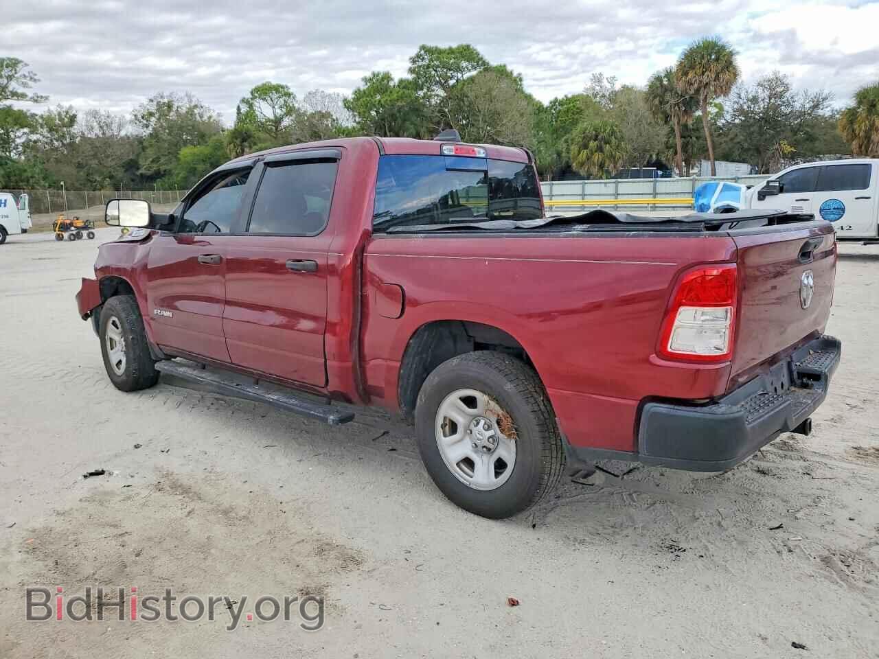 2019 RAM 1500 - VIN: 1C6RREGT2KN527139 - Фото 2
