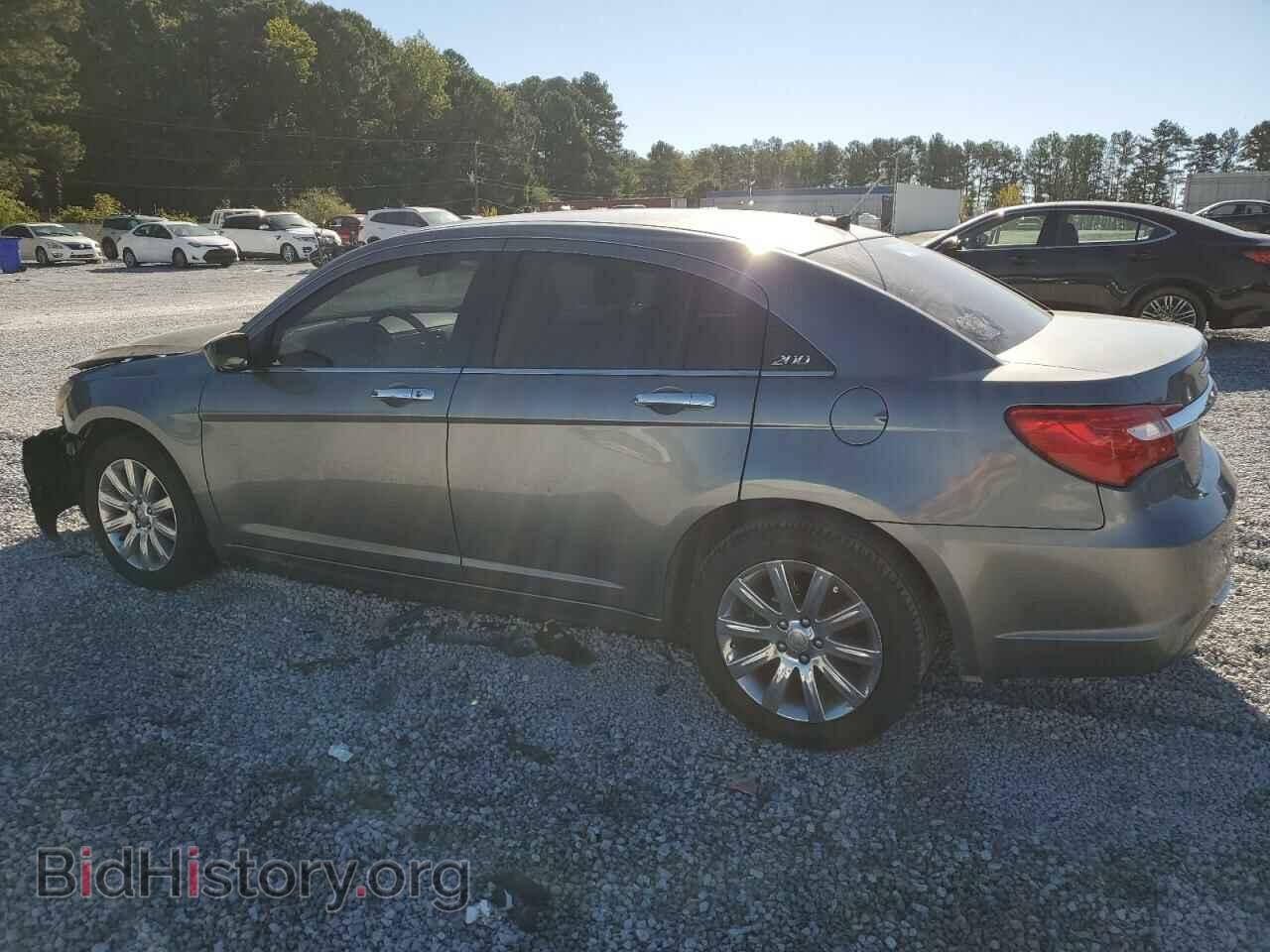 2013 CHRYSLER 200 - VIN: 1C3CCBBB1DN754620 - Фото 2