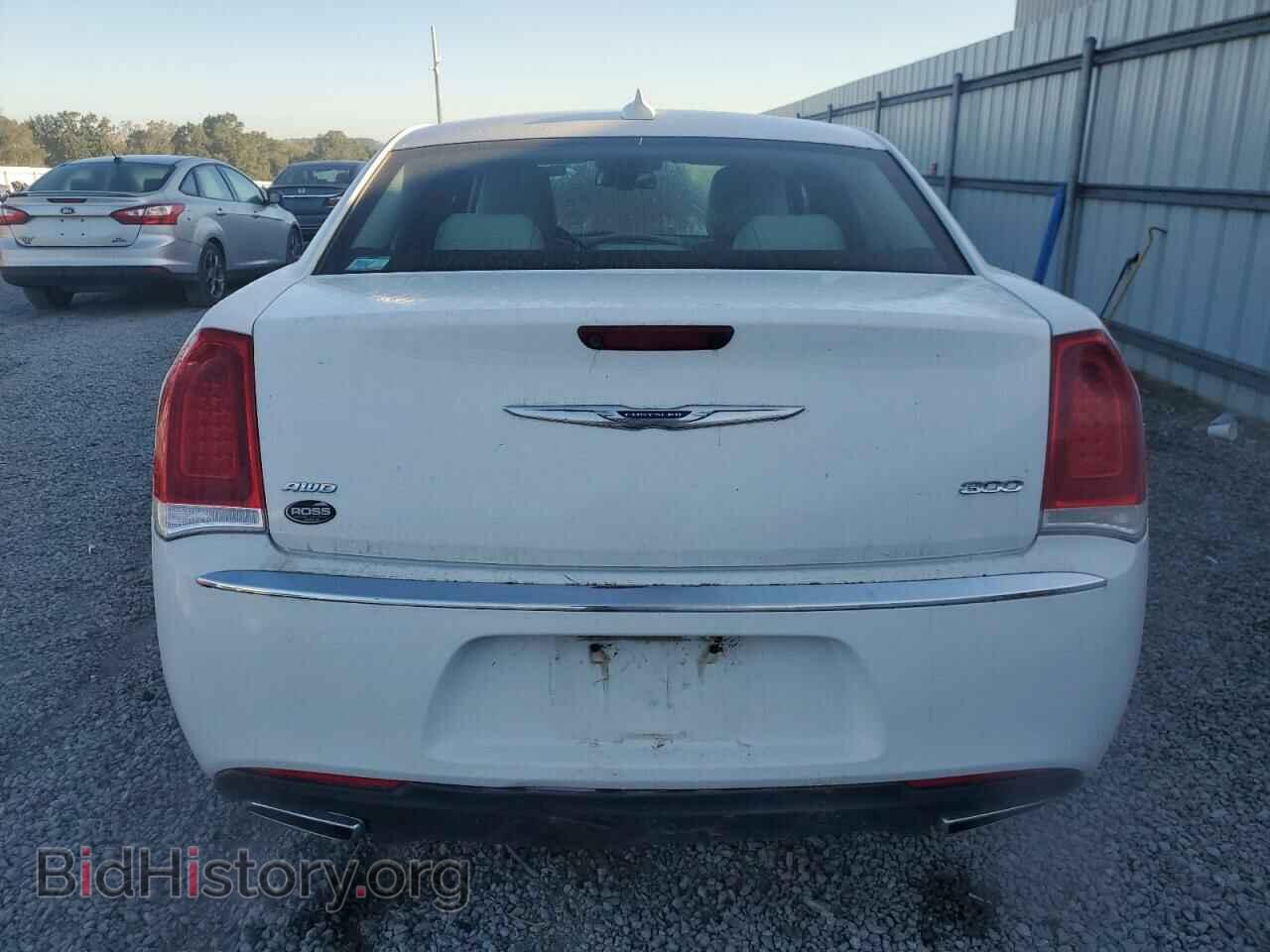 2017 CHRYSLER 300 - VIN: 2C3CCARG1HH631135 - Фото 6