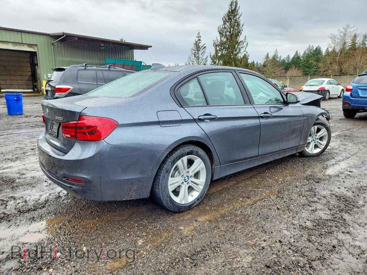 2016 BMW 3 SERIES - VIN: WBA8E3G54GNU04100 - Фото 3