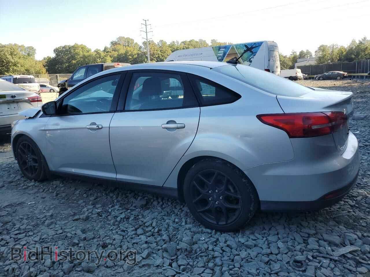 2016 FORD FOCUS - VIN: 1FADP3FE4GL257209 - Фото 2