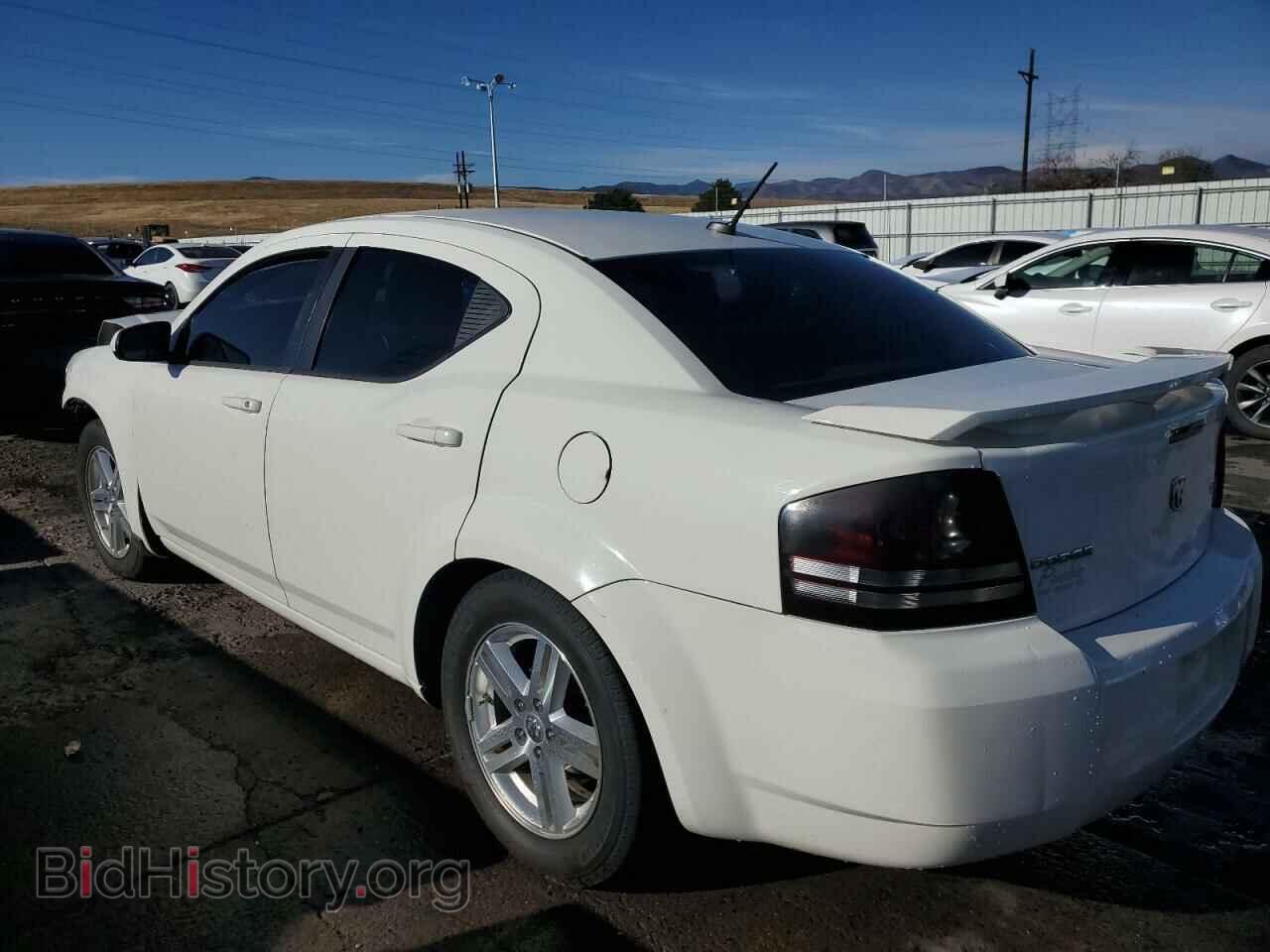 2010 DODGE AVENGER - VIN: 1B3CC5FB3AN133982 - Фото 2