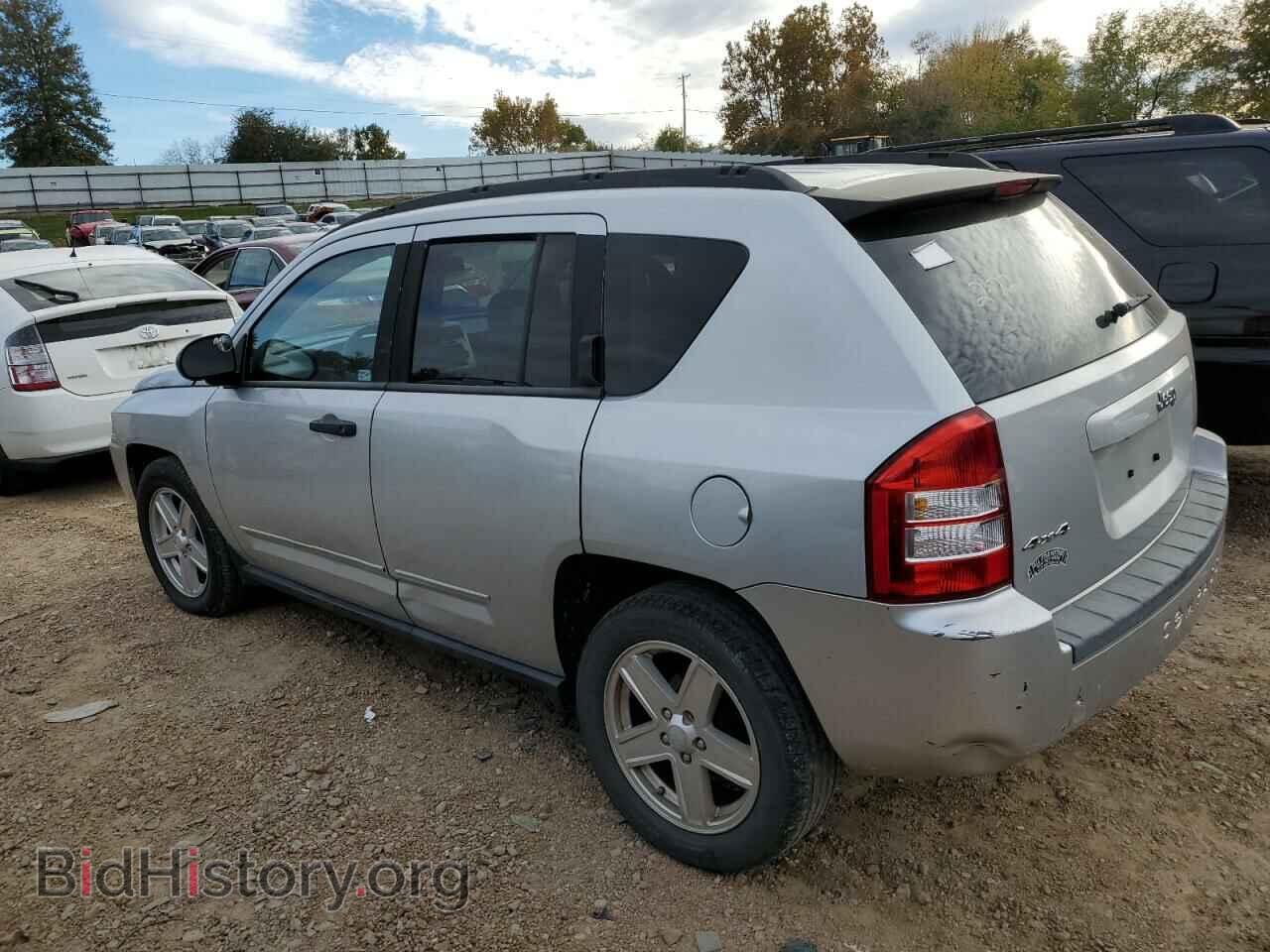 2008 JEEP COMPASS - VIN: 1J8FF47W58D514594 - Фото 2