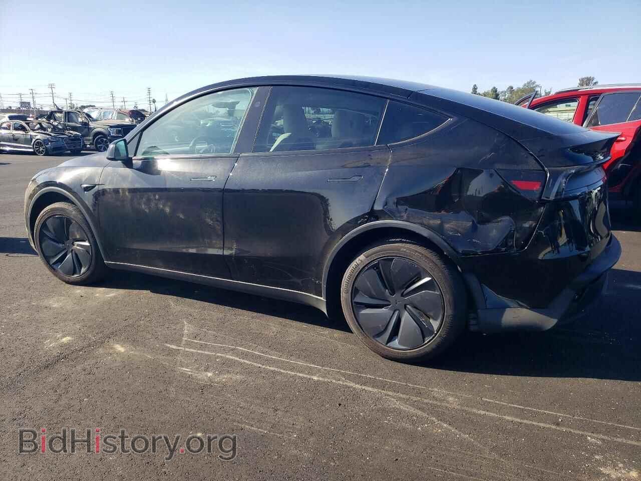 2026 TESLA MODEL Y - VIN: 7SAYGDED8TF519422 - Фото 2