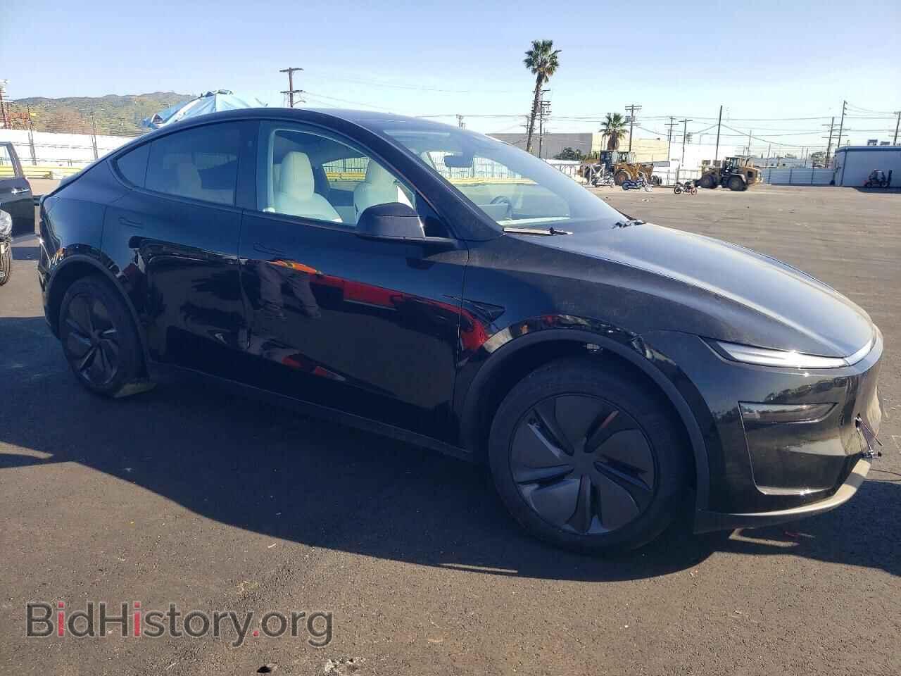 2026 TESLA MODEL Y - VIN: 7SAYGDED8TF519422 - Фото 4
