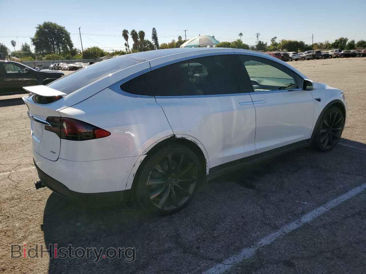2018 TESLA MODEL X - VIN: 5YJXCBE22JF102477 - Photo 3