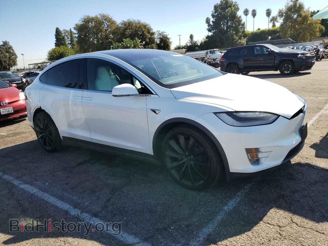 2018 TESLA MODEL X - VIN: 5YJXCBE22JF102477 - Photo 4