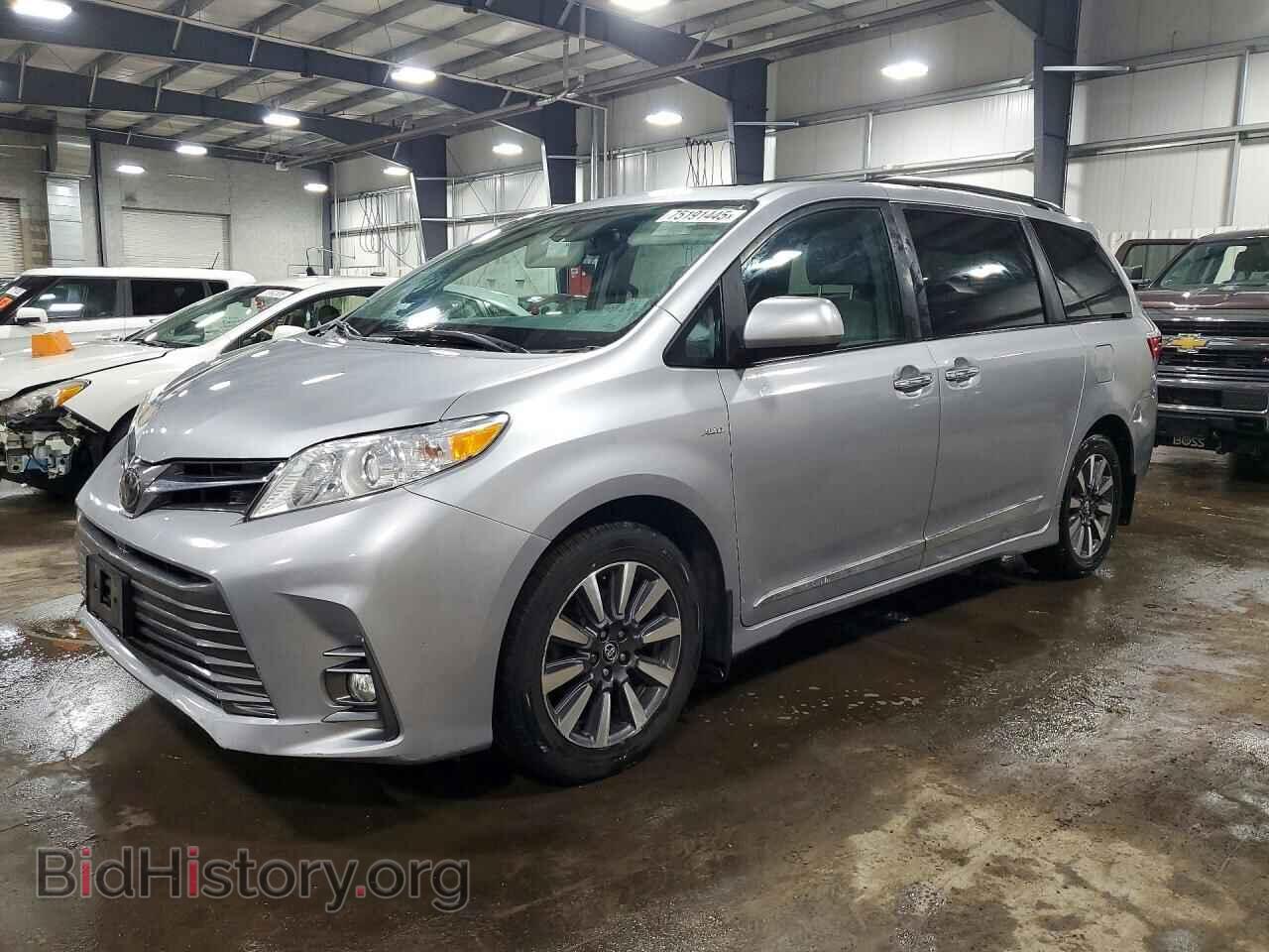 Фотография 5TDDZ3DC0JS203837 - TOYOTA SIENNA 2018