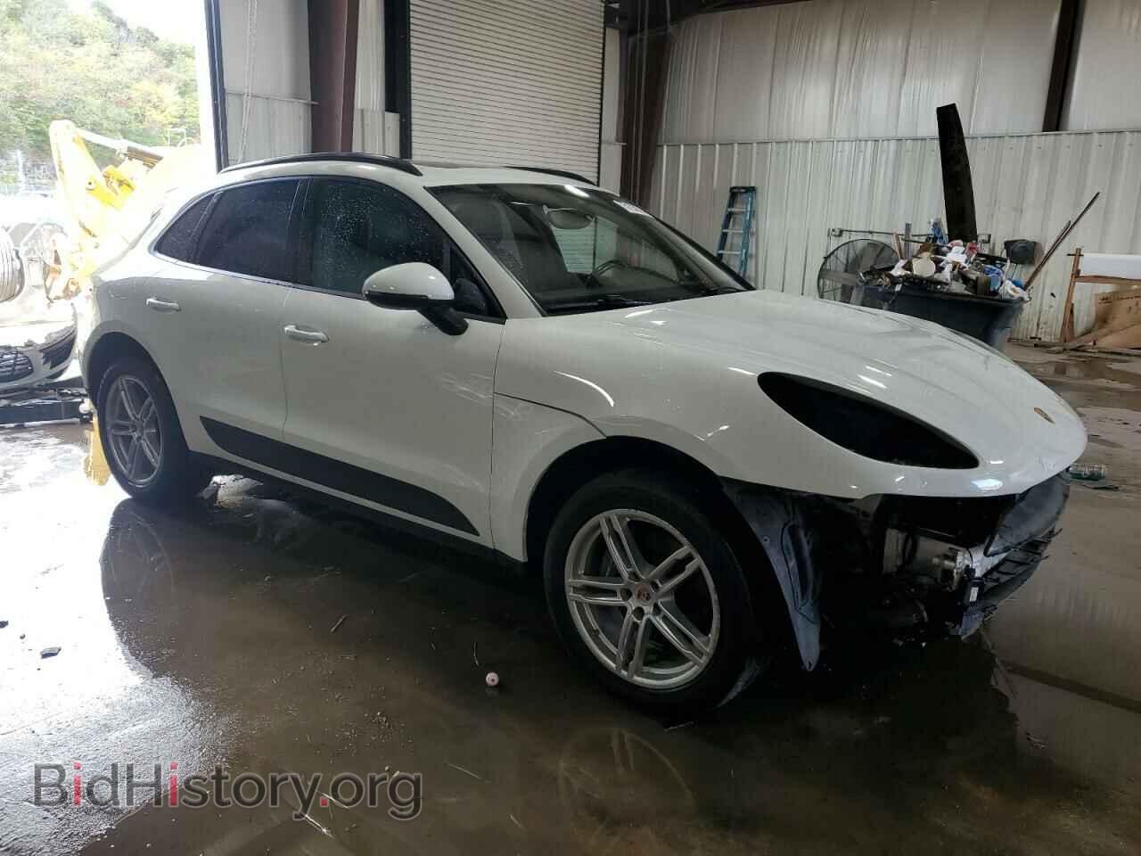 2017 PORSCHE MACAN - VIN: WP1AA2A58HLB08902 - Photo 4