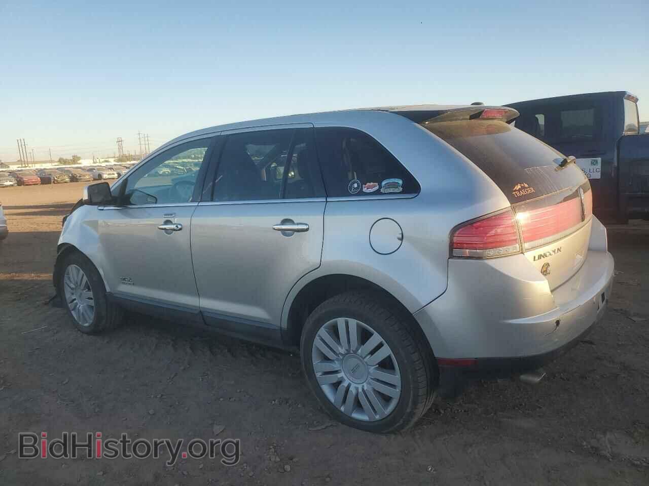 2009 LINCOLN MKX - VIN: 2LMDU88C39BJ13357 - Фото 2