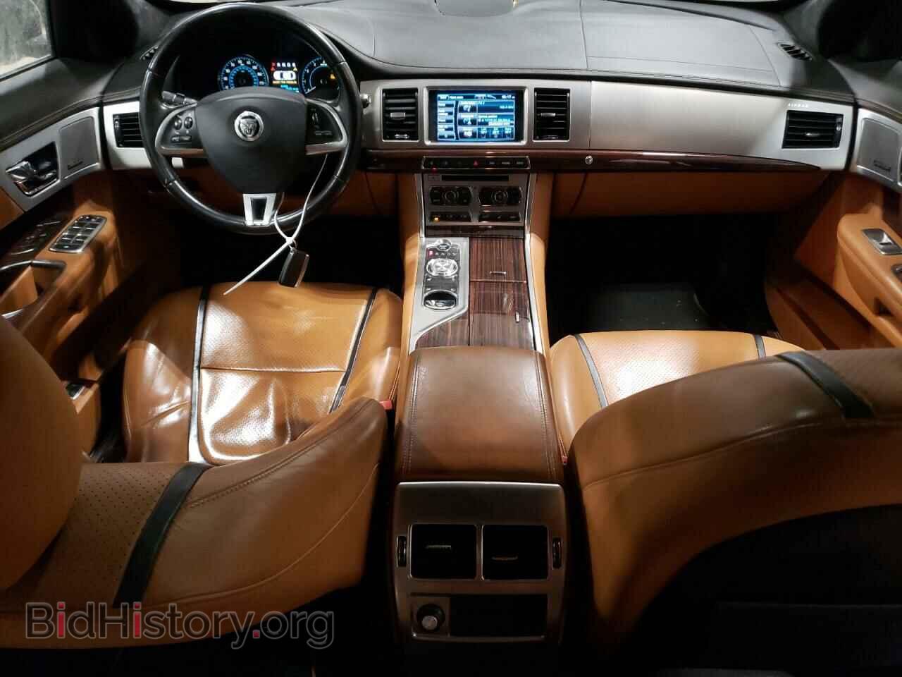 2013 JAGUAR XF - VIN: SAJWJ0EF8D8S82868 - Фото 8