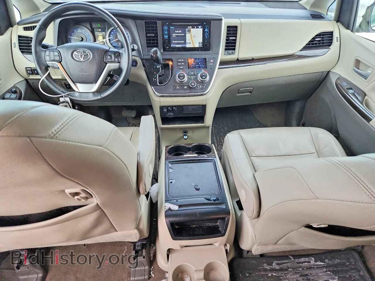 2017 TOYOTA All Models - VIN: 5TDYZ3DC8HS789487 - Фото 8