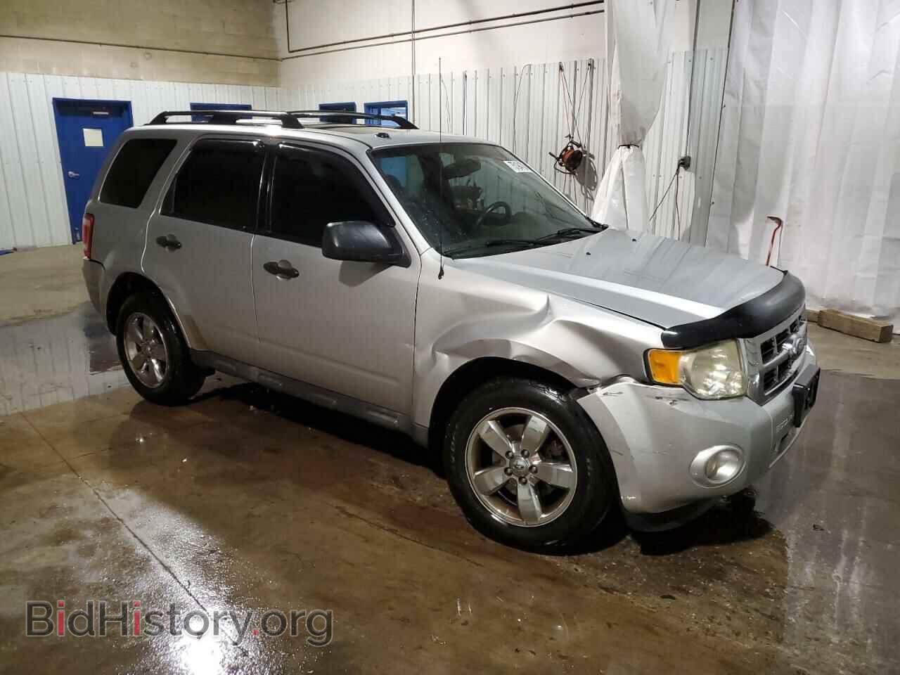 2011 FORD ESCAPE - VIN: 1FMCU0DG2BKA03221 - Фото 4