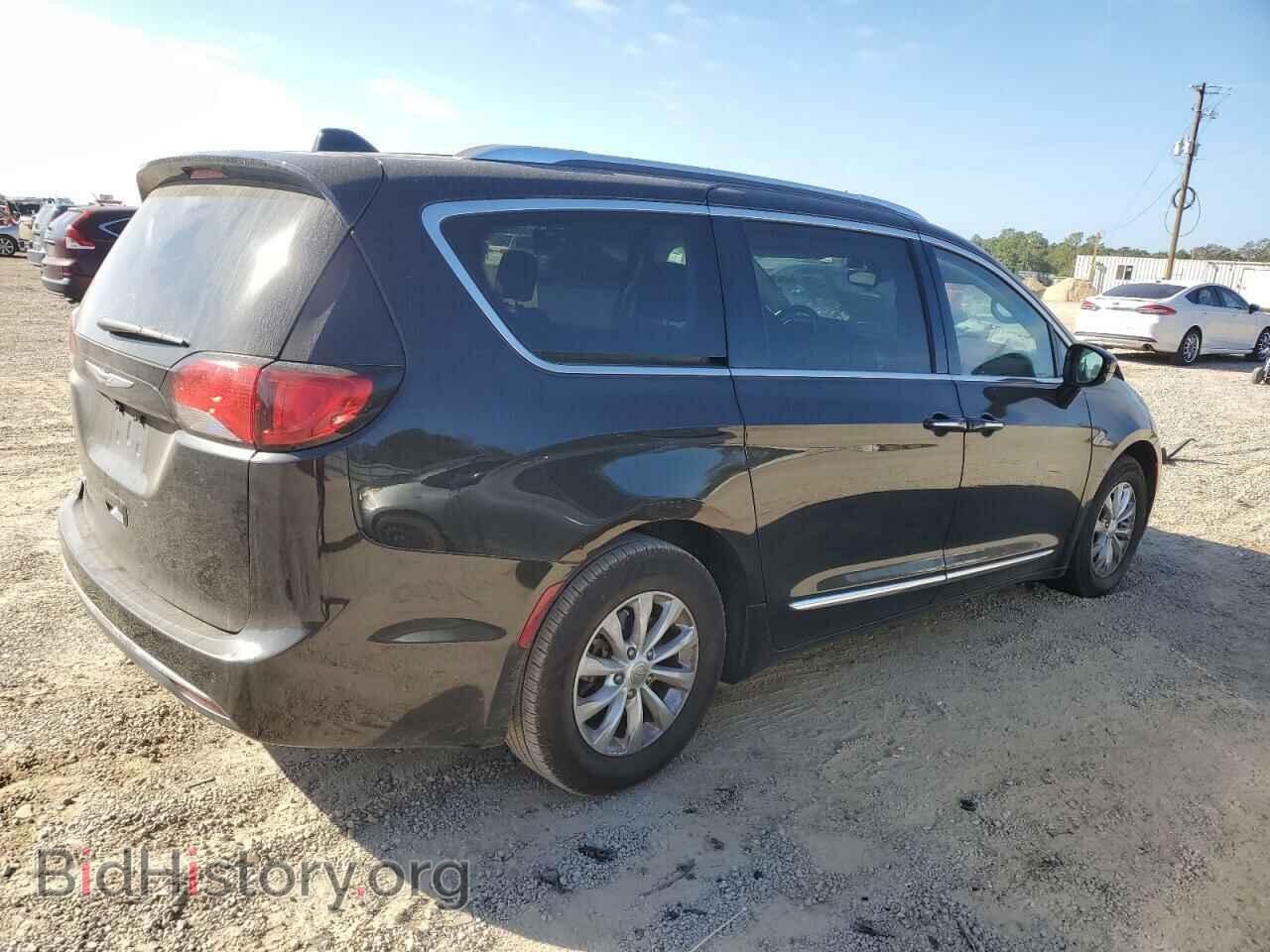2019 CHRYSLER PACIFICA - VIN: 2C4RC1BG1KR613204 - Photo 3