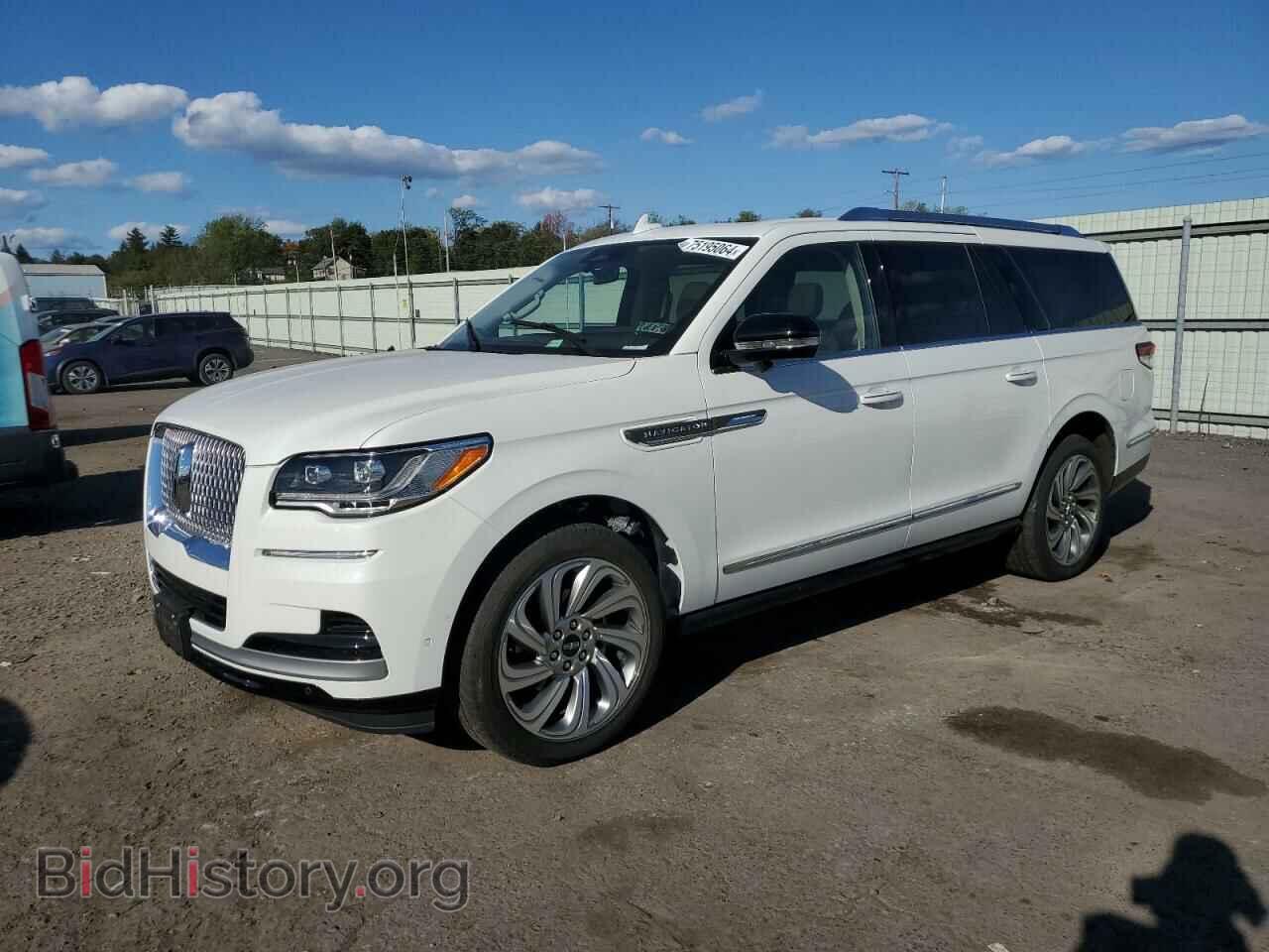 Photo 5LMJJ3LG9PEL04512 - LINCOLN NAVIGATOR 2023