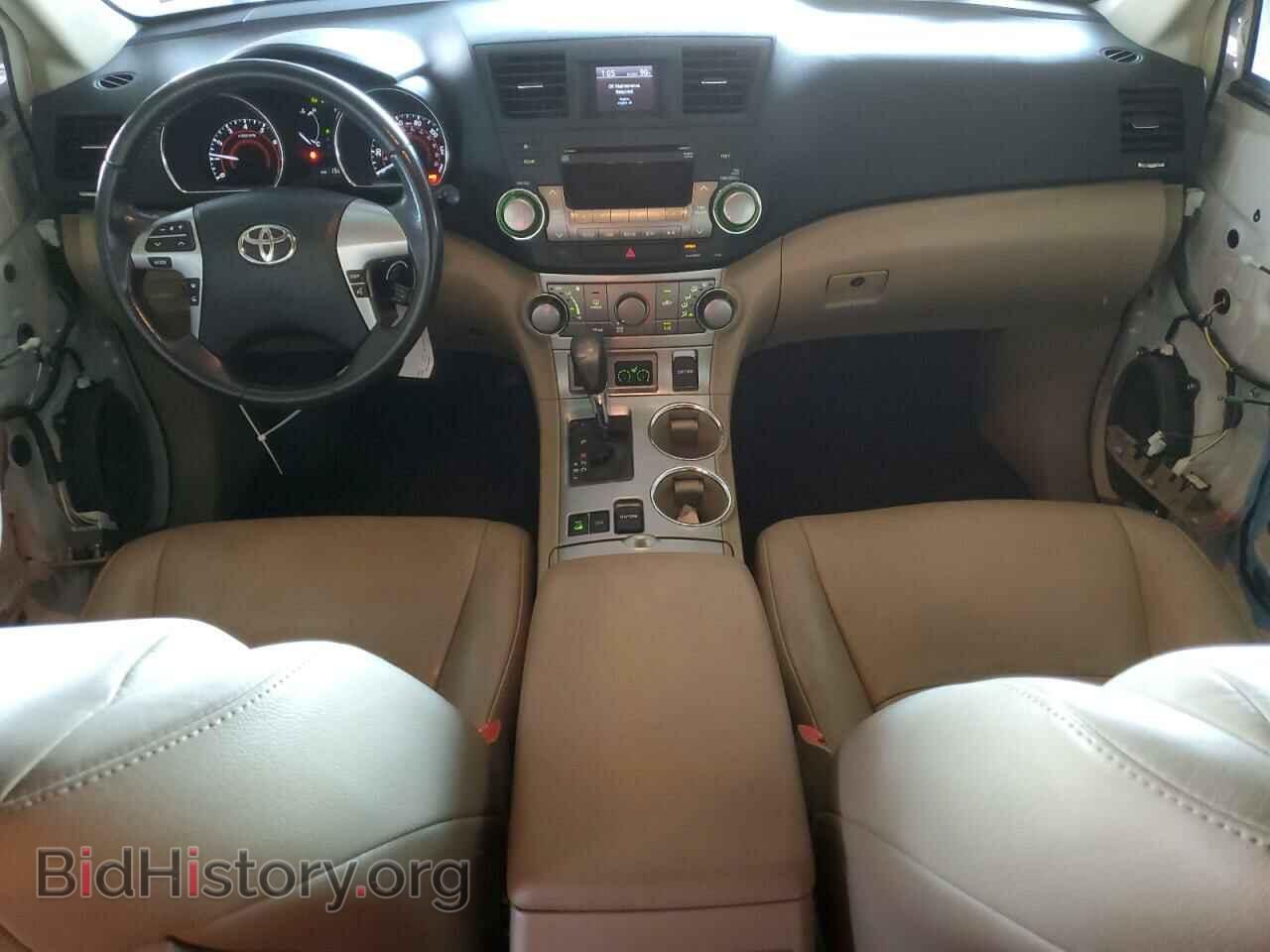 2012 TOYOTA HIGHLANDER - VIN: 5TDBK3EH8CS123761 - Photo 8