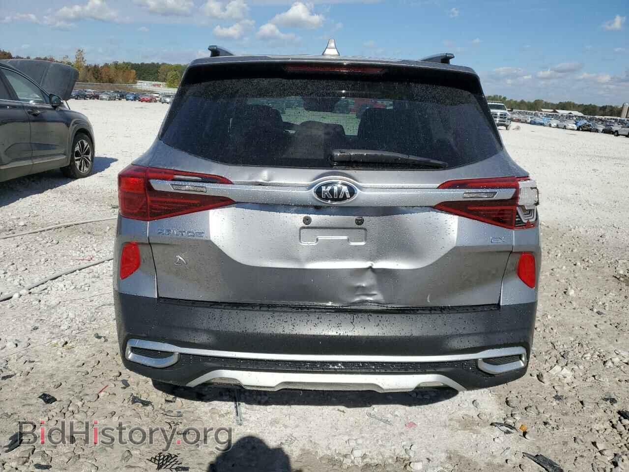 2021 KIA SELTOS - VIN: KNDERCAA8M7076311 - Фото 6