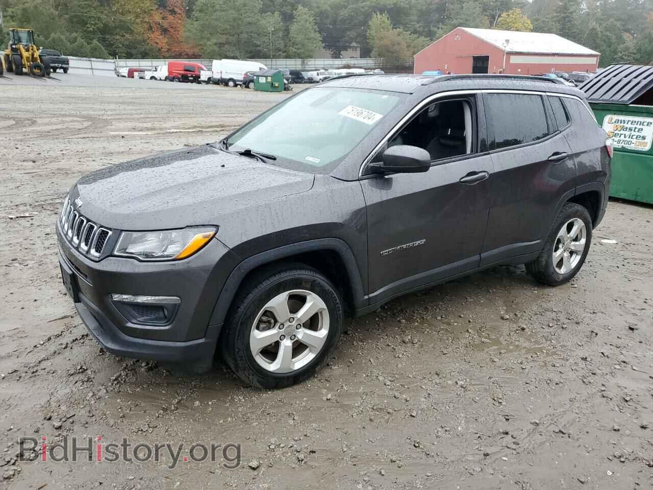 Photo 3C4NJDBB9HT656947 - JEEP COMPASS 2017