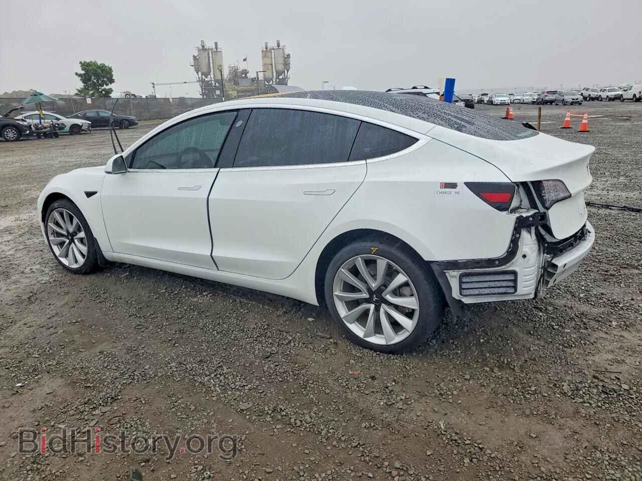 2018 TESLA MODEL 3 - VIN: 5YJ3E1EB1JF135568 - Photo 2