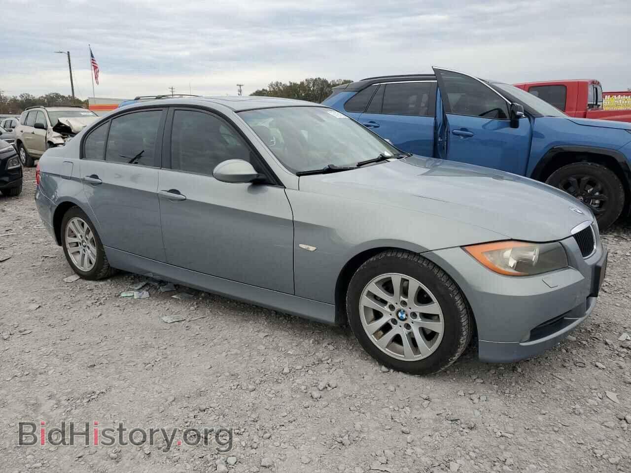 2007 BMW 3 SERIES - VIN: WBAVC93567KX56520 - Фото 4