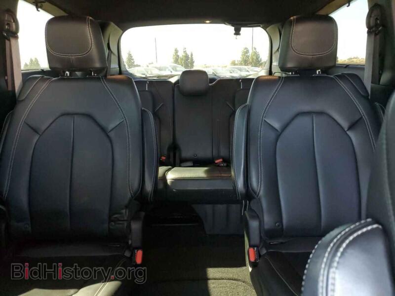 2018 Chrysler PACIFICA (VIN 2C4RC1BG1JR276127) — фото 10 из 13