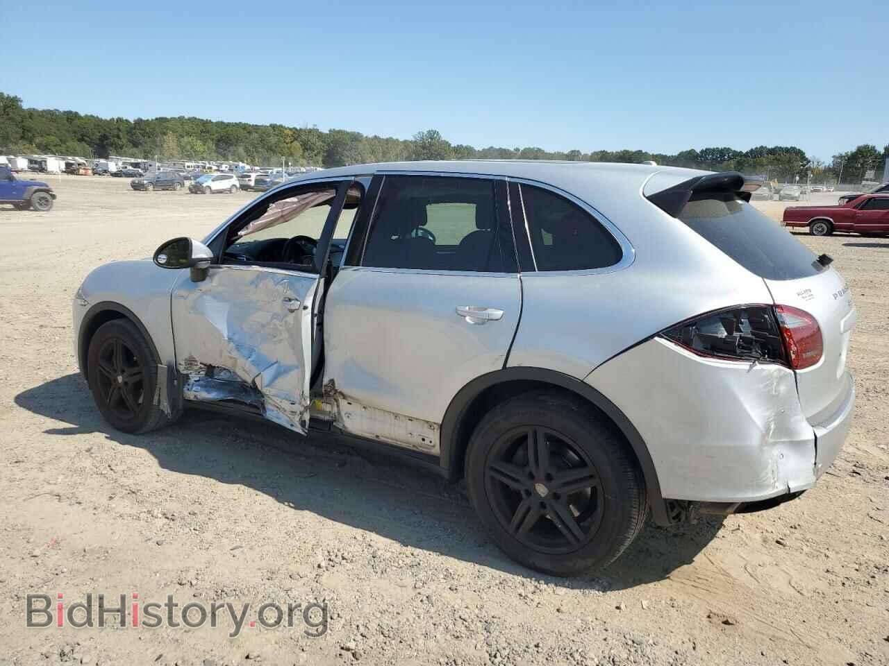 2013 PORSCHE CAYENNE - VIN: WP1AA2A29DLA02538 - Фото 2