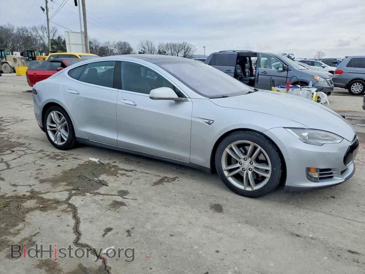 2015 TESLA MODEL S - VIN: 5YJSA1E21FF118879 - Фото 4