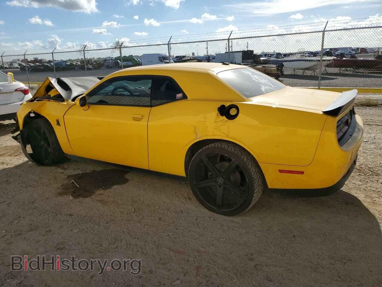 2018 DODGE CHALLENGER - VIN: 2C3CDZBT3JH132586 - Фото 2