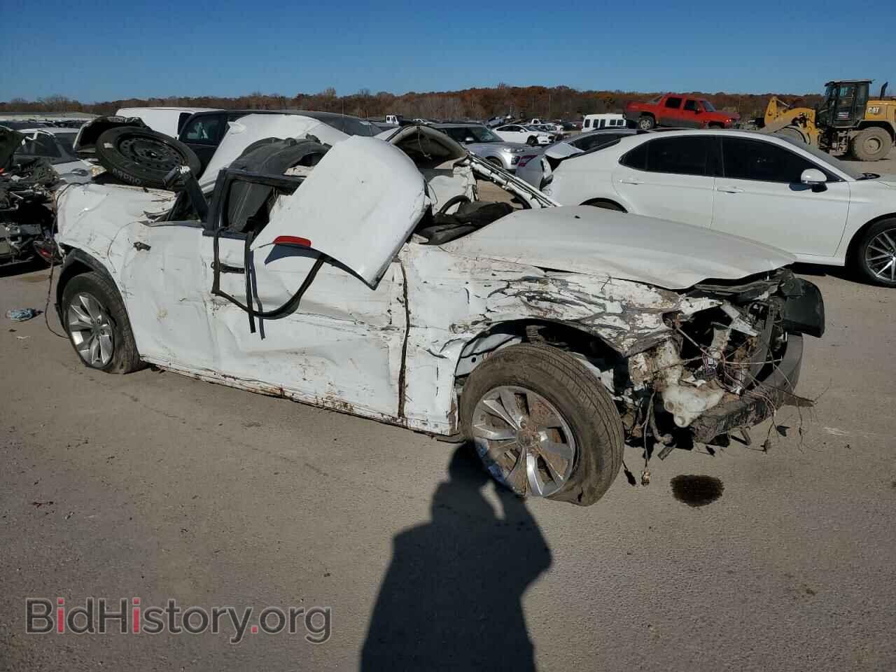 2015 CHRYSLER 300 - VIN: 2C3CCAAG3FH898513 - Фото 4