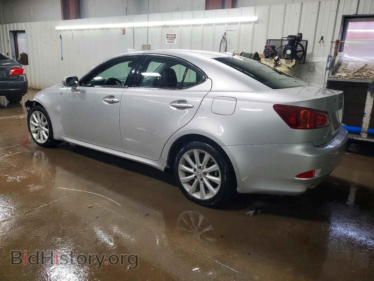 2009 LEXUS IS - VIN: JTHCK262495034694 - Photo 2