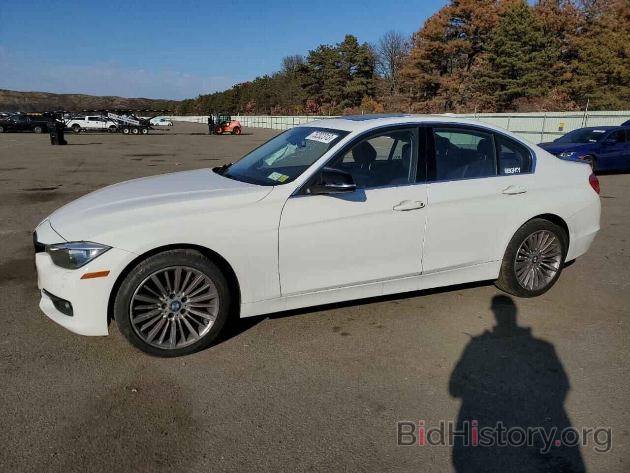 Фотография WBA3B3G53FNT19668 - BMW 3 SERIES 2015