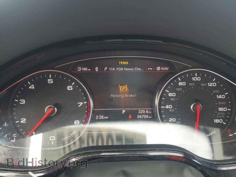 2012 Audi A8 (VIN WAURVAFD0CN014798) — фото 9 из 13