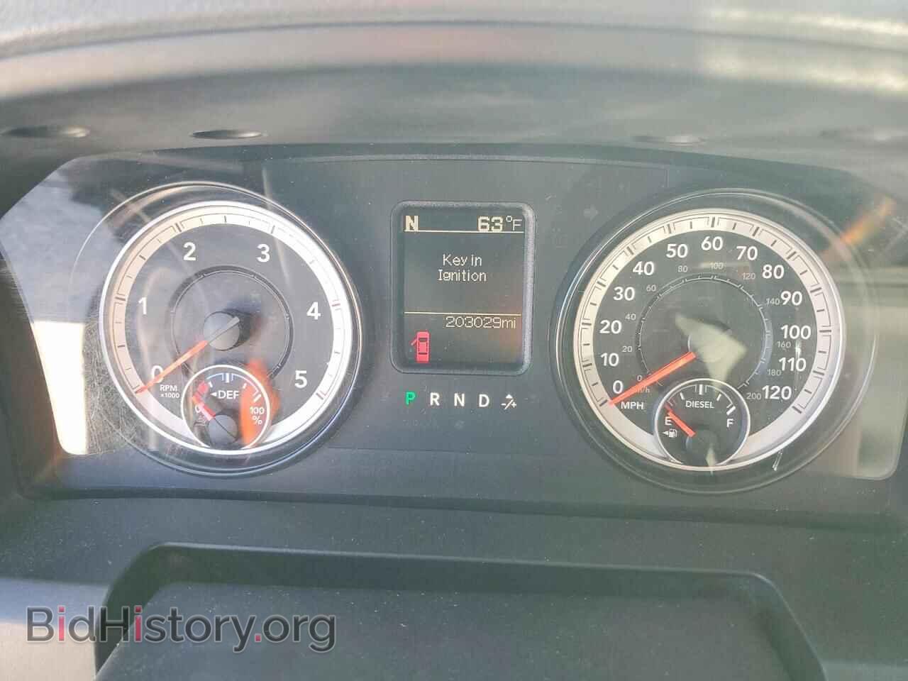 2015 RAM 2500 - VIN: 3C6UR5DL9FG571295 - Фото 9
