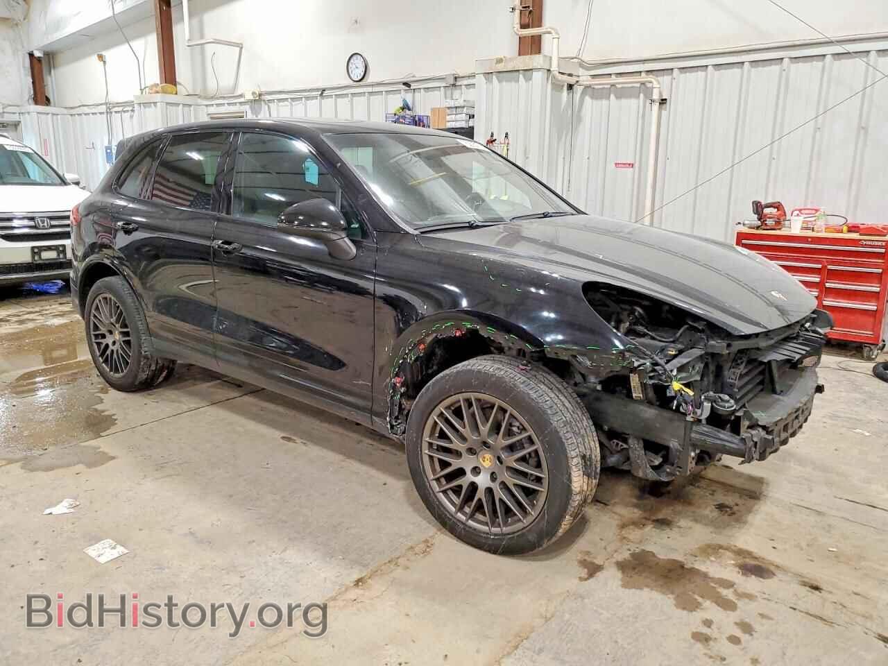 2017 PORSCHE CAYENNE - VIN: WP1AA2A26HKA81176 - Photo 4