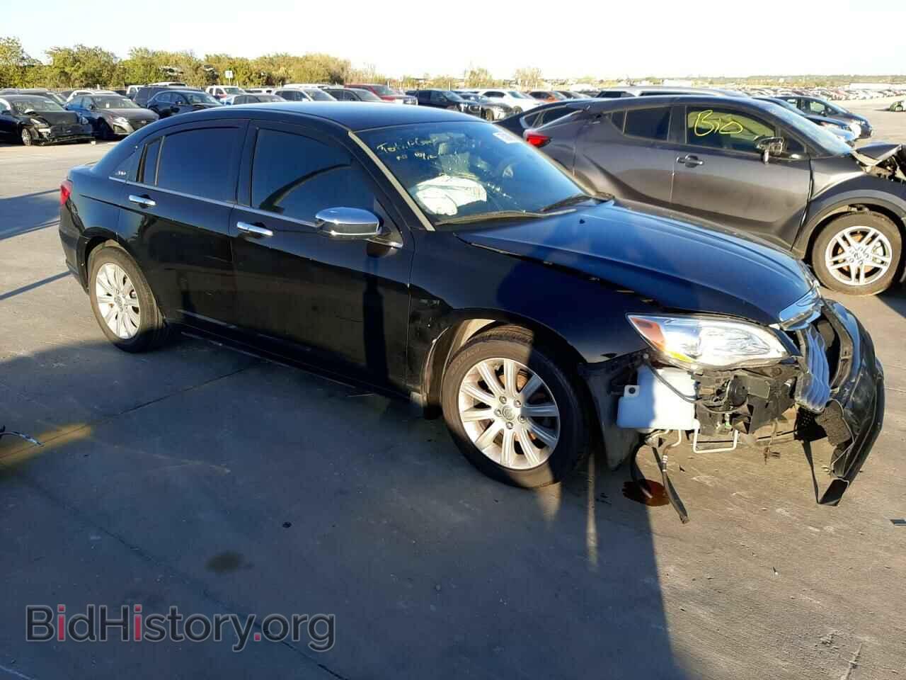 2013 CHRYSLER 200 - VIN: 1C3CCBCG2DN579093 - Photo 4