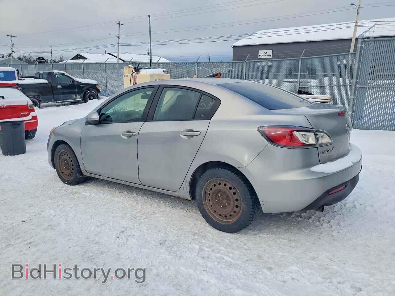 2011 MAZDA 3 - VIN: JM1BL1UFXB1379686 - Фото 2