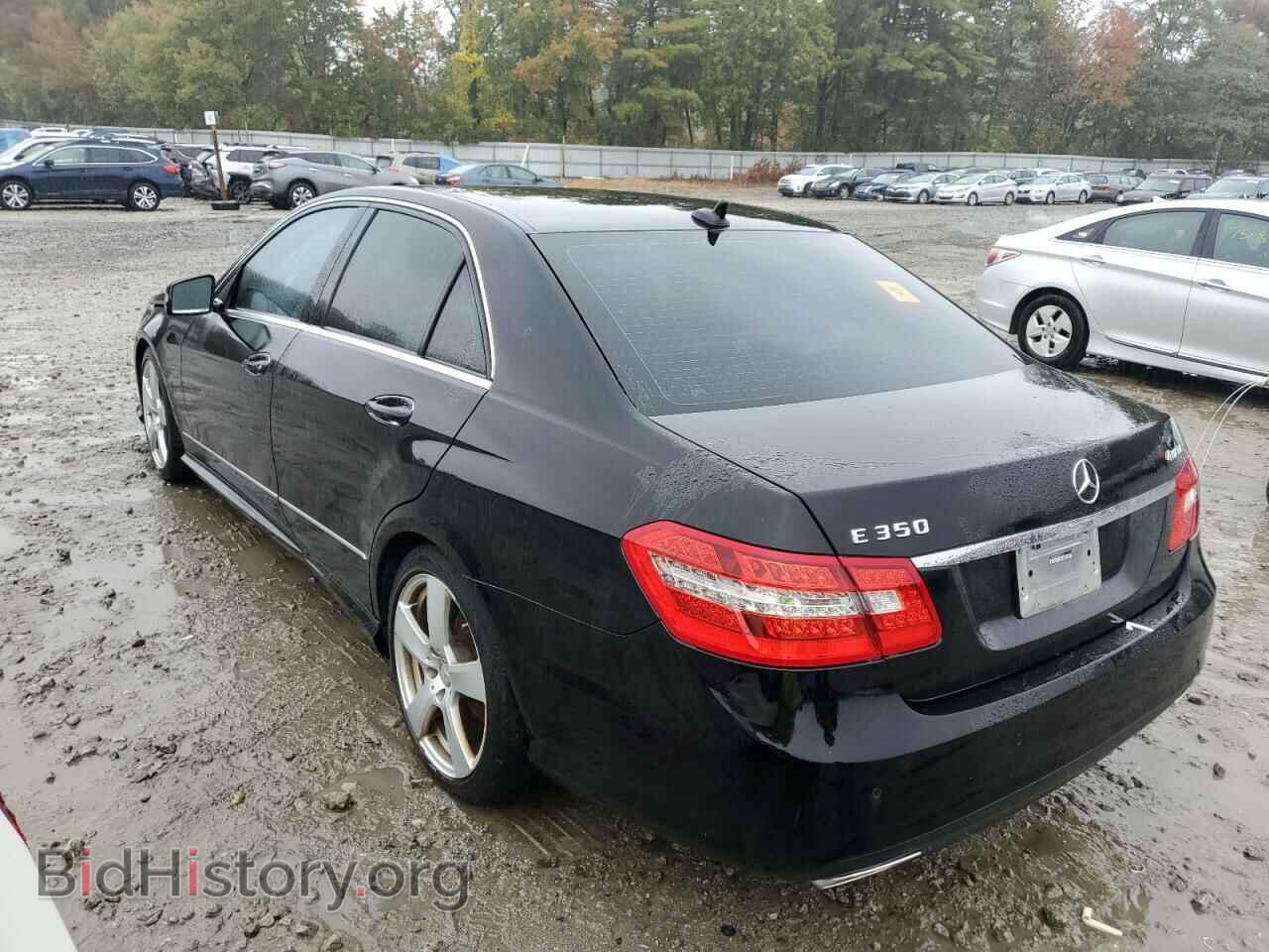 2011 MERCEDES-BENZ E-CLASS - VIN: WDDHF8HB0BA406708 - Фото 2