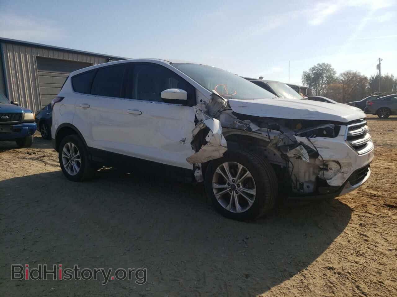 2017 FORD ESCAPE - VIN: 1FMCU9G98HUC99375 - Фото 4