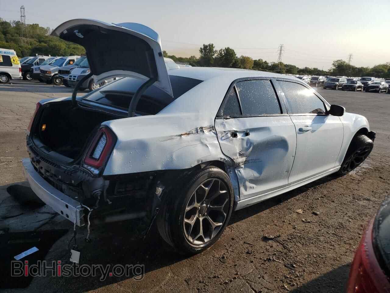 2020 CHRYSLER 300 - VIN: 2C3CCABG8LH129967 - Фото 3