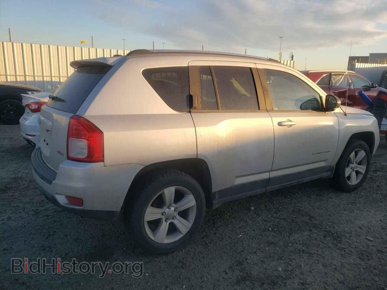2011 JEEP COMPASS - VIN: 1J4NF4FB4BD169657 - Photo 3