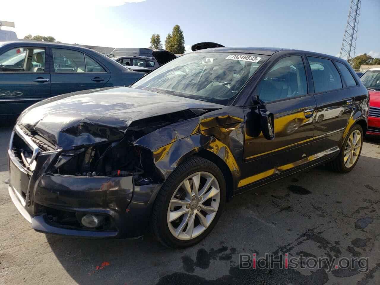 Photo WAUBEAFM9CA107585 - AUDI A3 2012