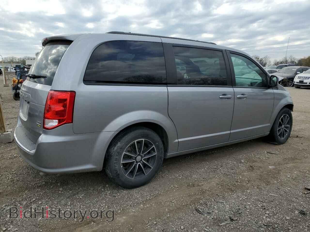 2018 DODGE CARAVAN - VIN: 2C4RDGEG0JR220143 - Фото 3