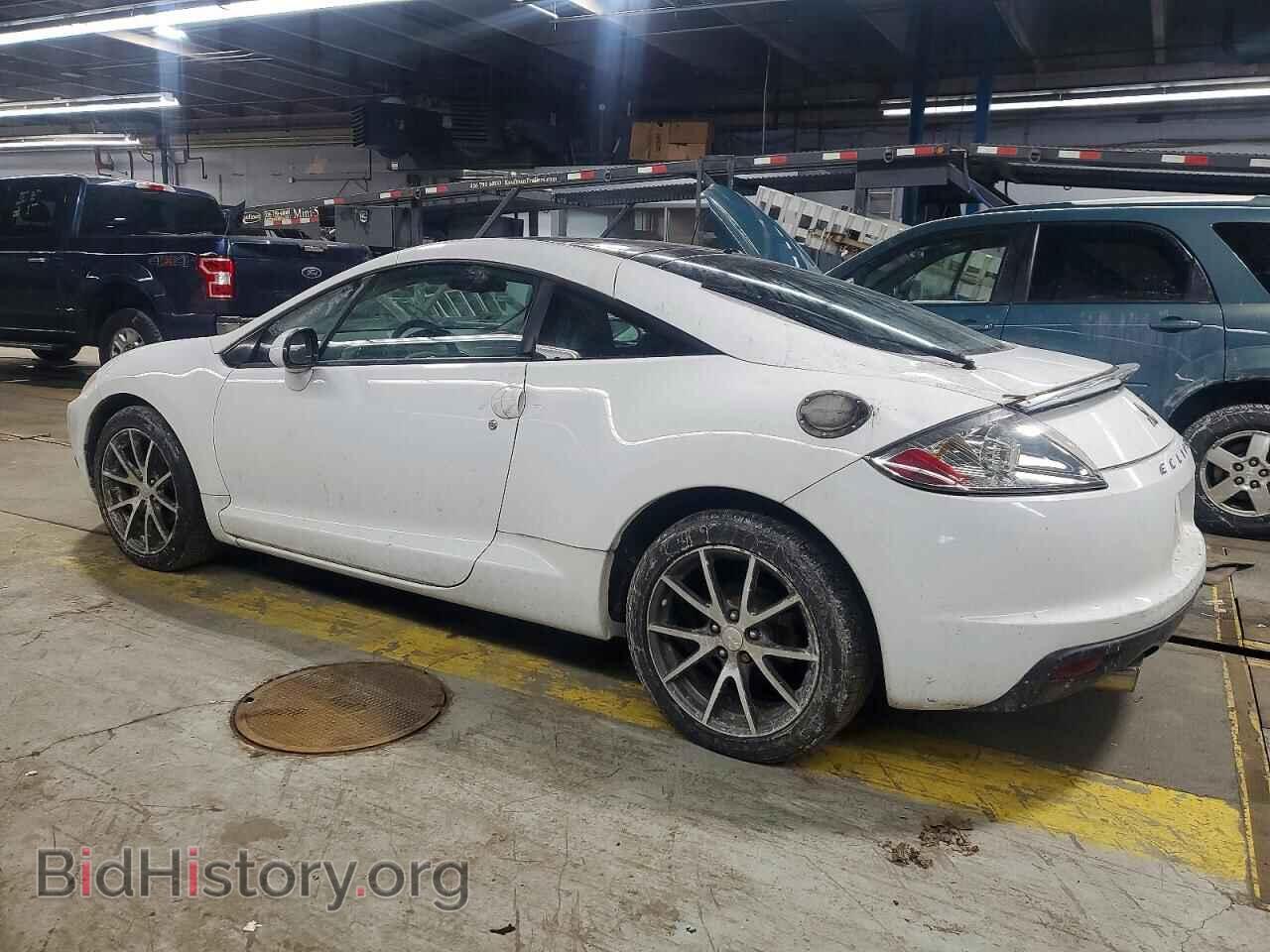 2011 MITSUBISHI ECLIPSE - VIN: 4A31K5DF5BE011749 - Photo 2