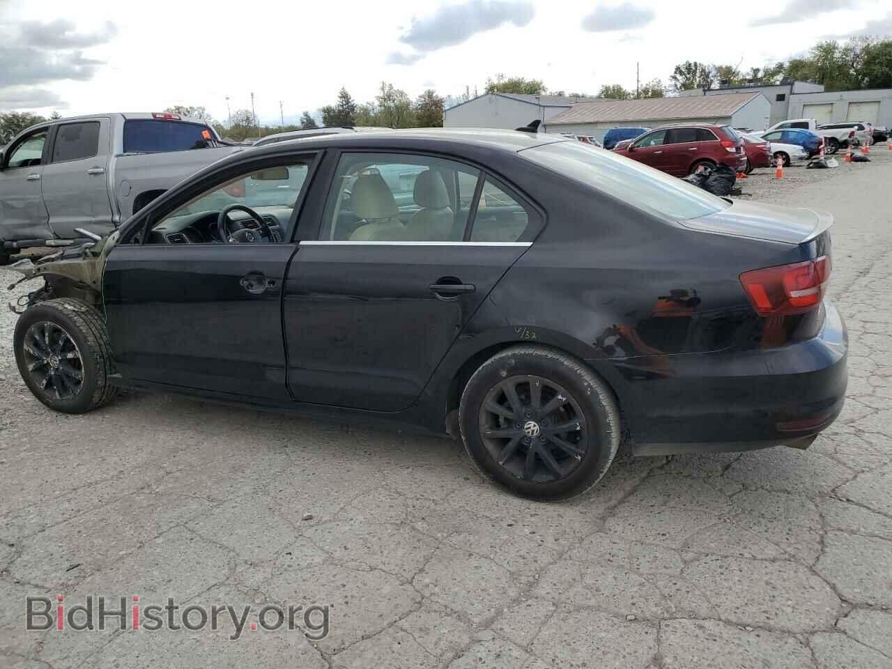 2017 VOLKSWAGEN JETTA - VIN: 3VWDB7AJ4HM276747 - Фото 2