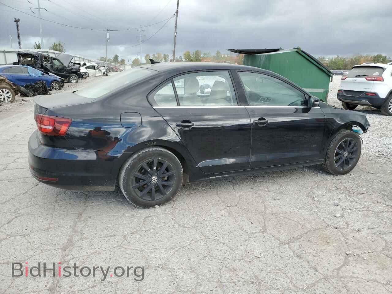2017 VOLKSWAGEN JETTA - VIN: 3VWDB7AJ4HM276747 - Фото 3