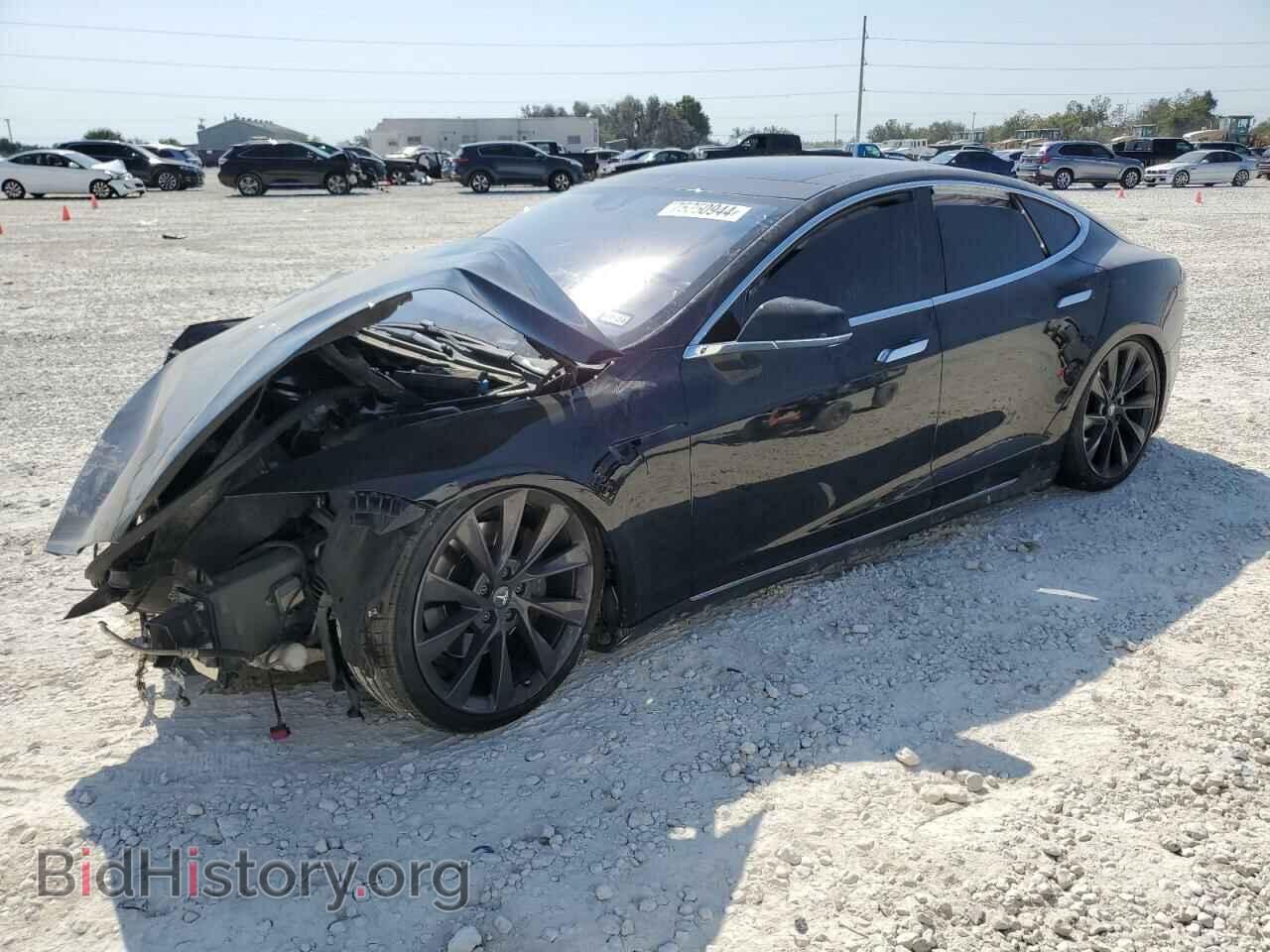 Фотография 5YJSA1E25FF112972 - TESLA MODEL S 2015