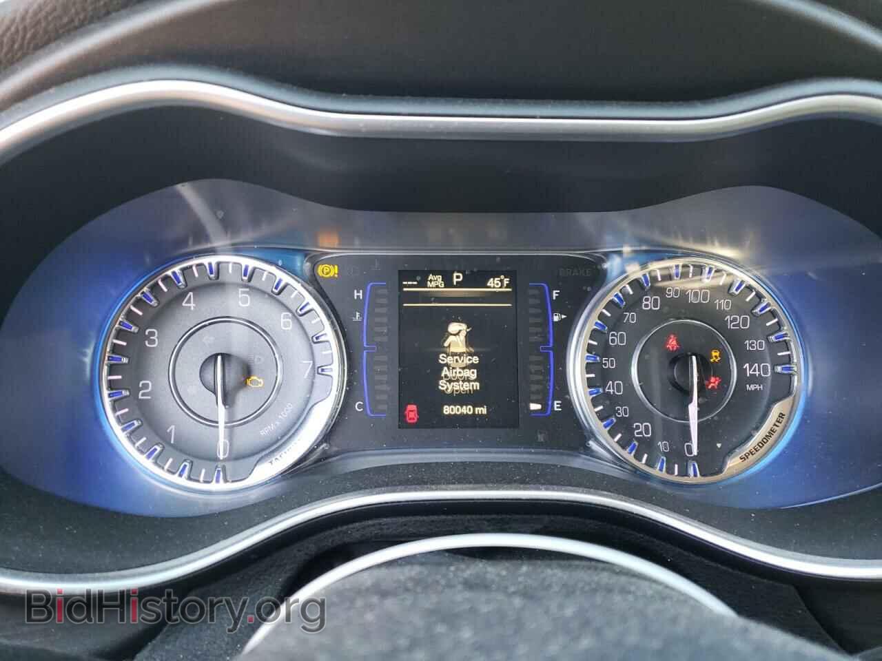2016 CHRYSLER 200 - VIN: 1C3CCCAB9GN104333 - Фото 9